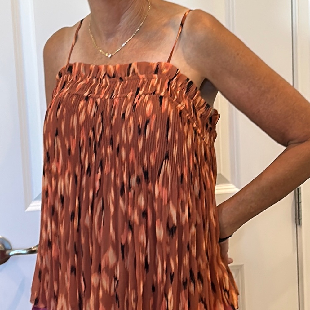 Nine West Brown polyester patterned spaghetti strap Tank Top w/ ruching + pleats